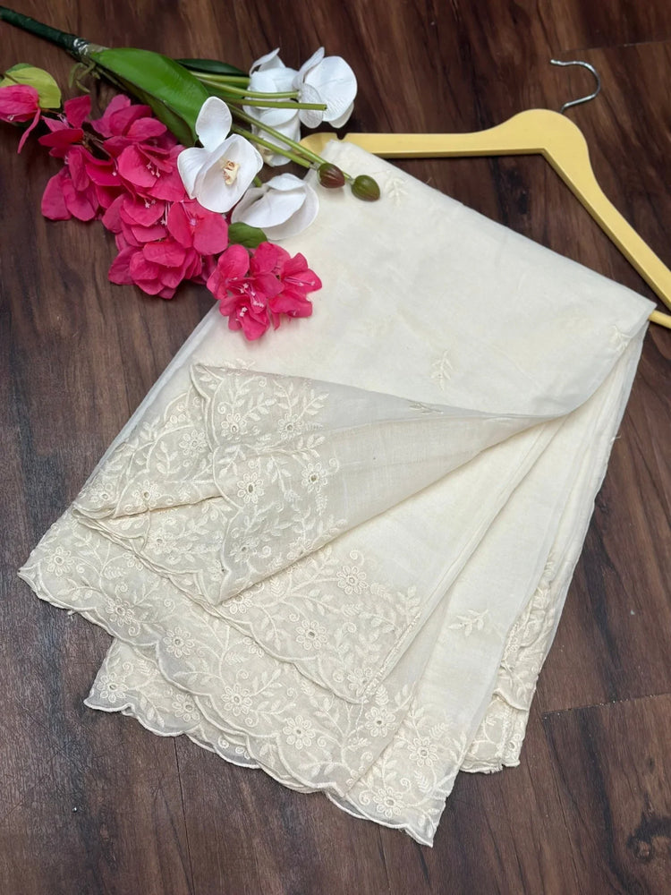 Dyeable Mul cotton Dupattas (Rosebuds)
