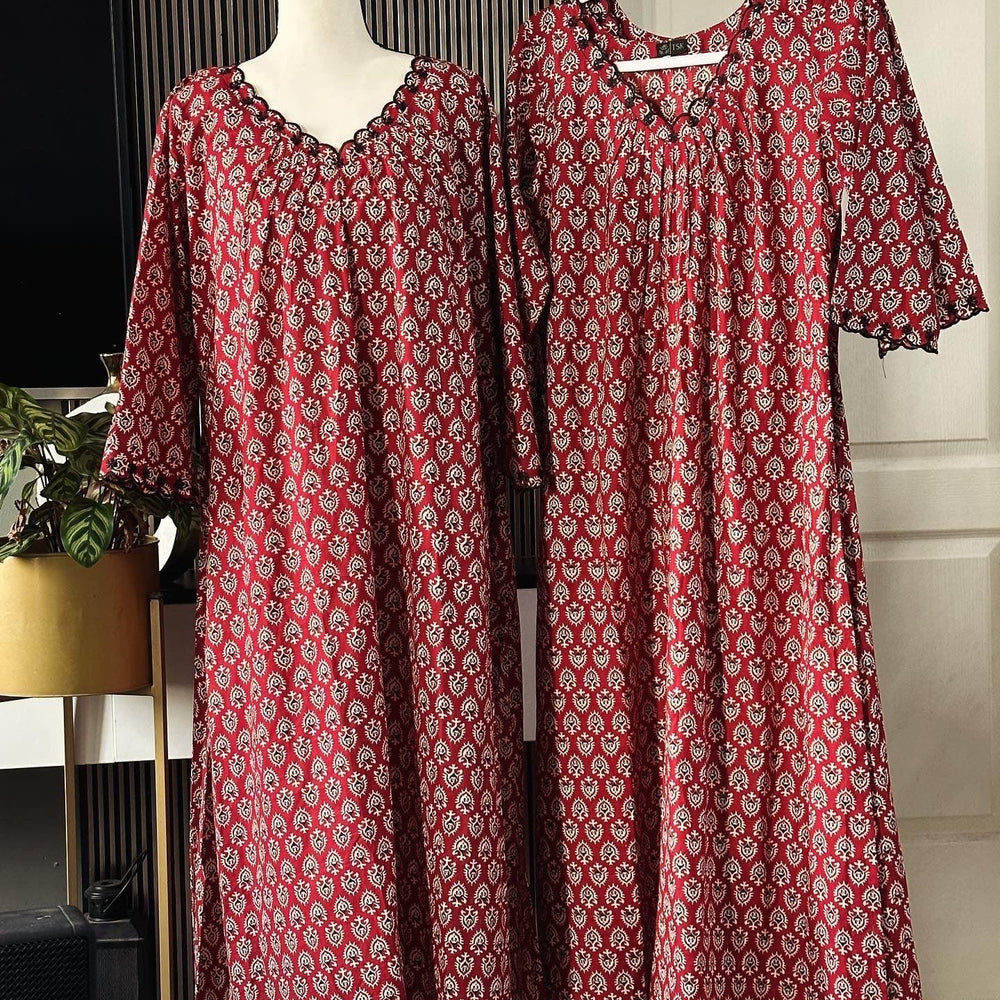 
                  
                    Maroon Printed mul cotton Kurtas - The Story Kameez
                  
                