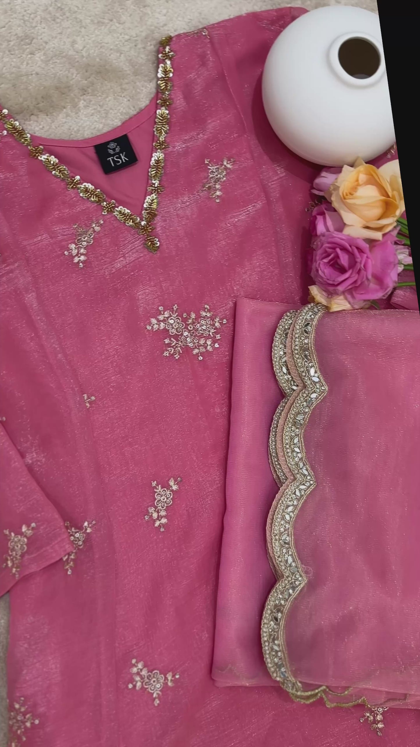 Rooh E Rasm candy Pink Kurta Set