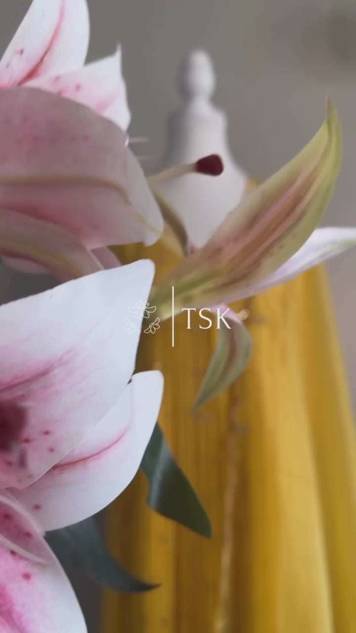 Khoobsurat Embellished kurta set